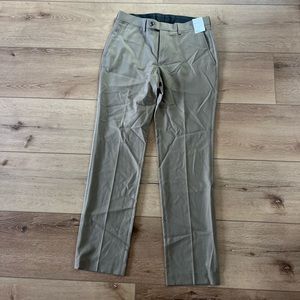 Men’s khaki dress pants